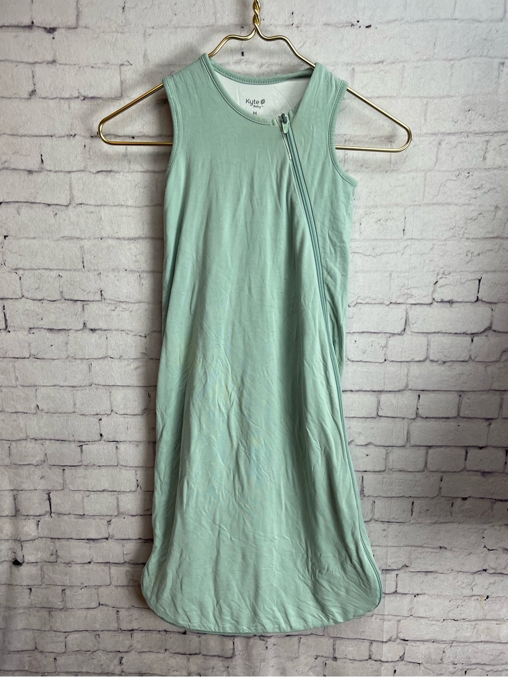 Kyte baby size medium 0.5 tog light green bamboo sleep sack